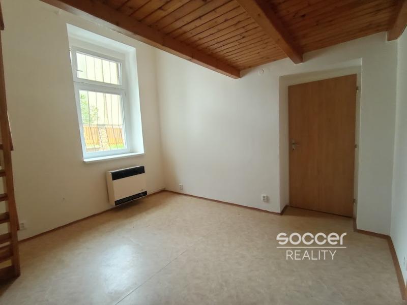 Pronájem bytu 1+1 42 m2