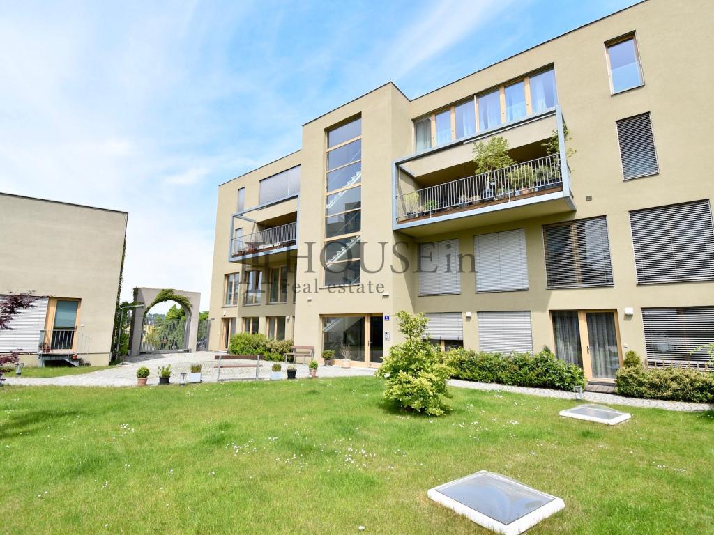 Pronájem bytu 2+kk 63 m2