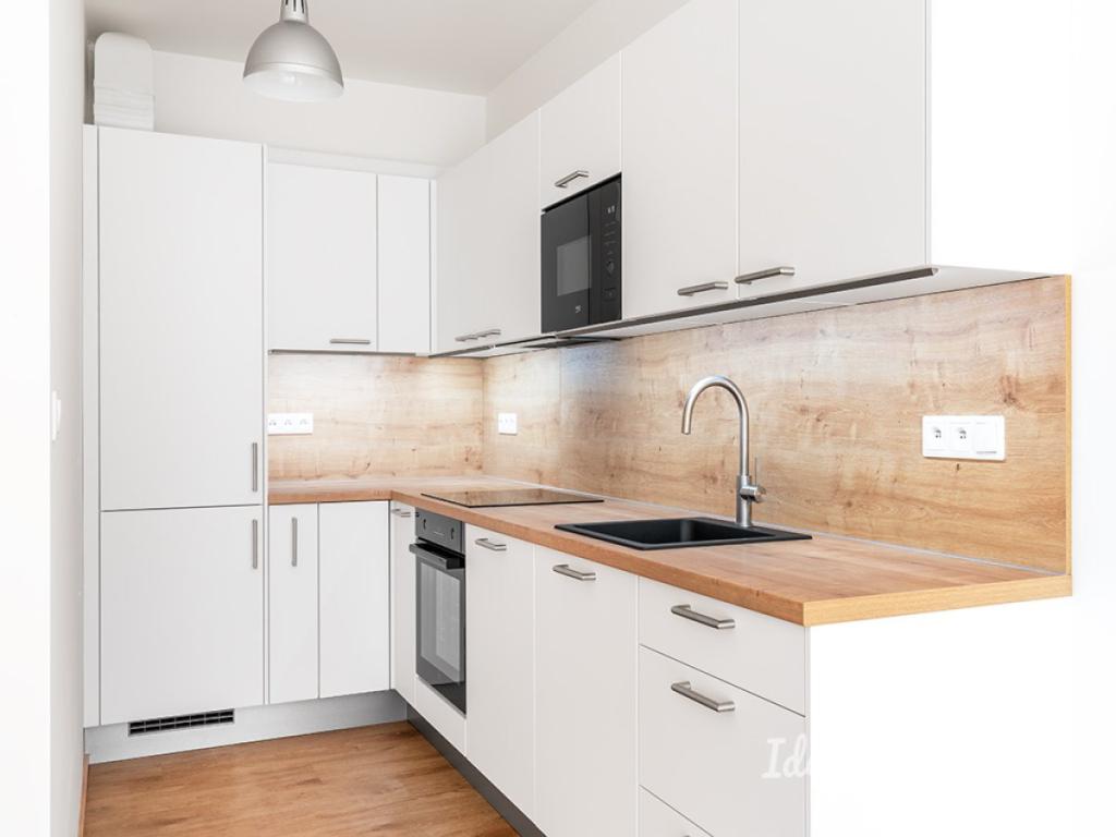 Pronájem bytu 2+kk 58 m2