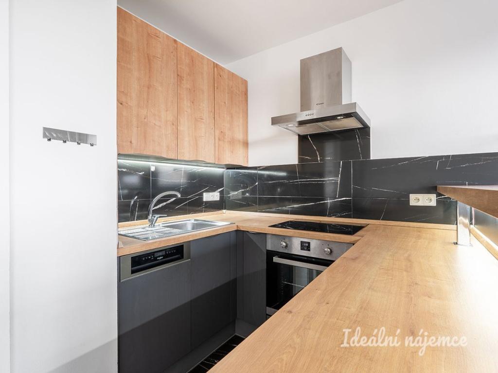 Pronájem bytu 2+kk 44 m2