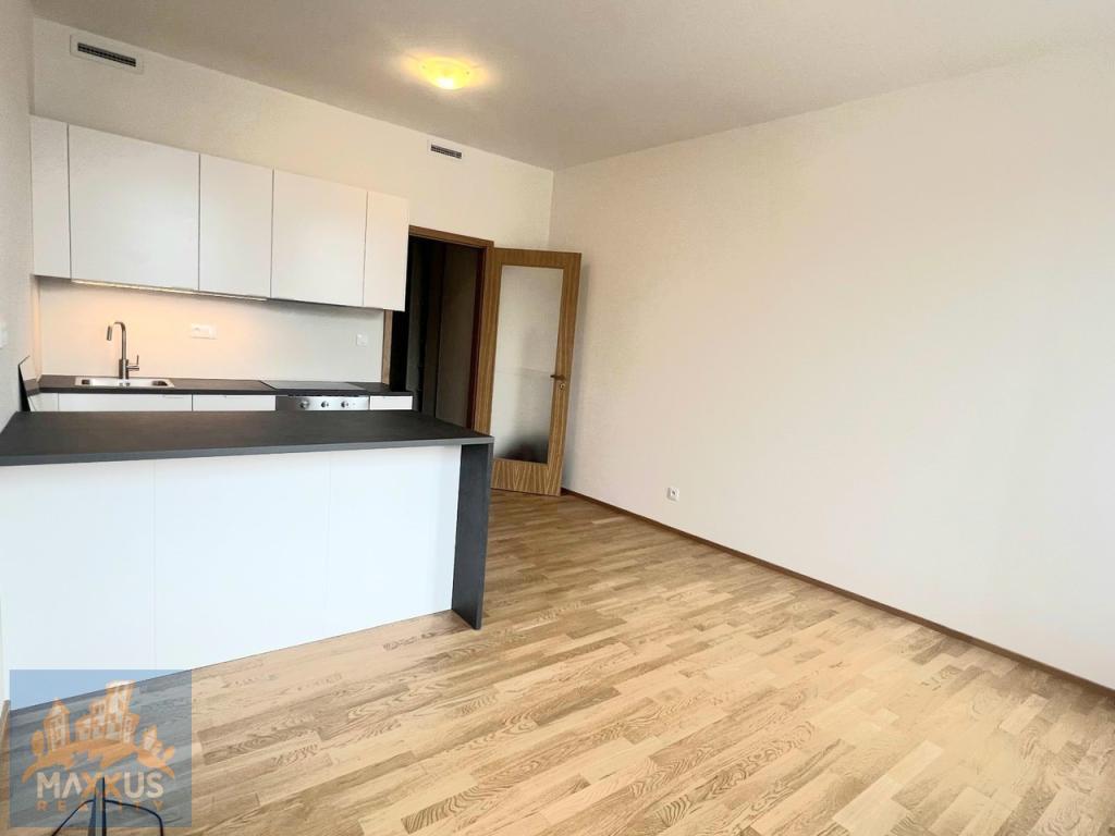 Pronájem bytu 1+kk 30 m2