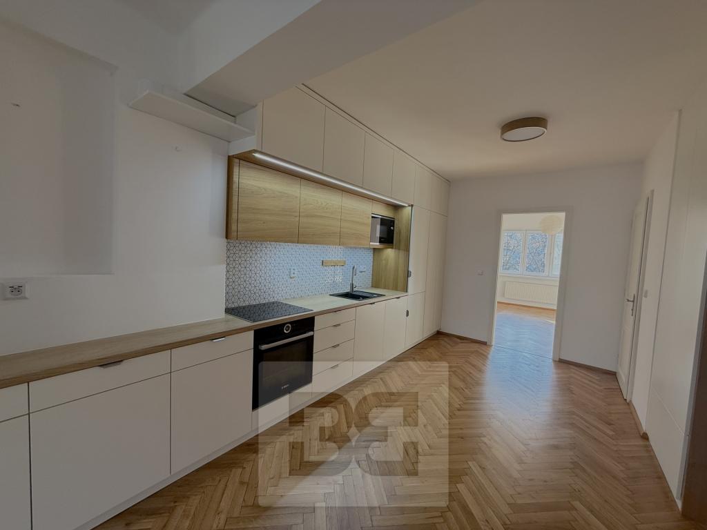 Pronájem bytu 3+kk 72 m2