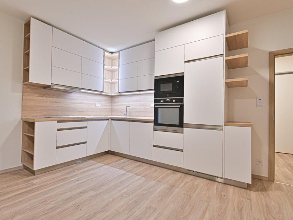 Pronájem bytu 1+kk 43 m2