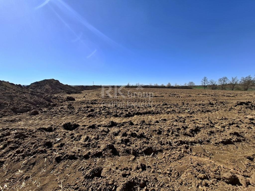 Prodej pozemku 817 m2, Slaný – náhled fotky 10