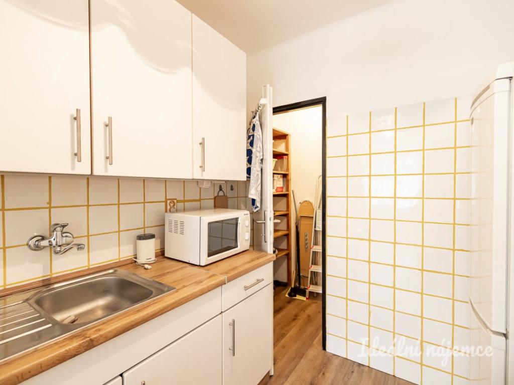 Pronájem bytu 2+kk 38 m2