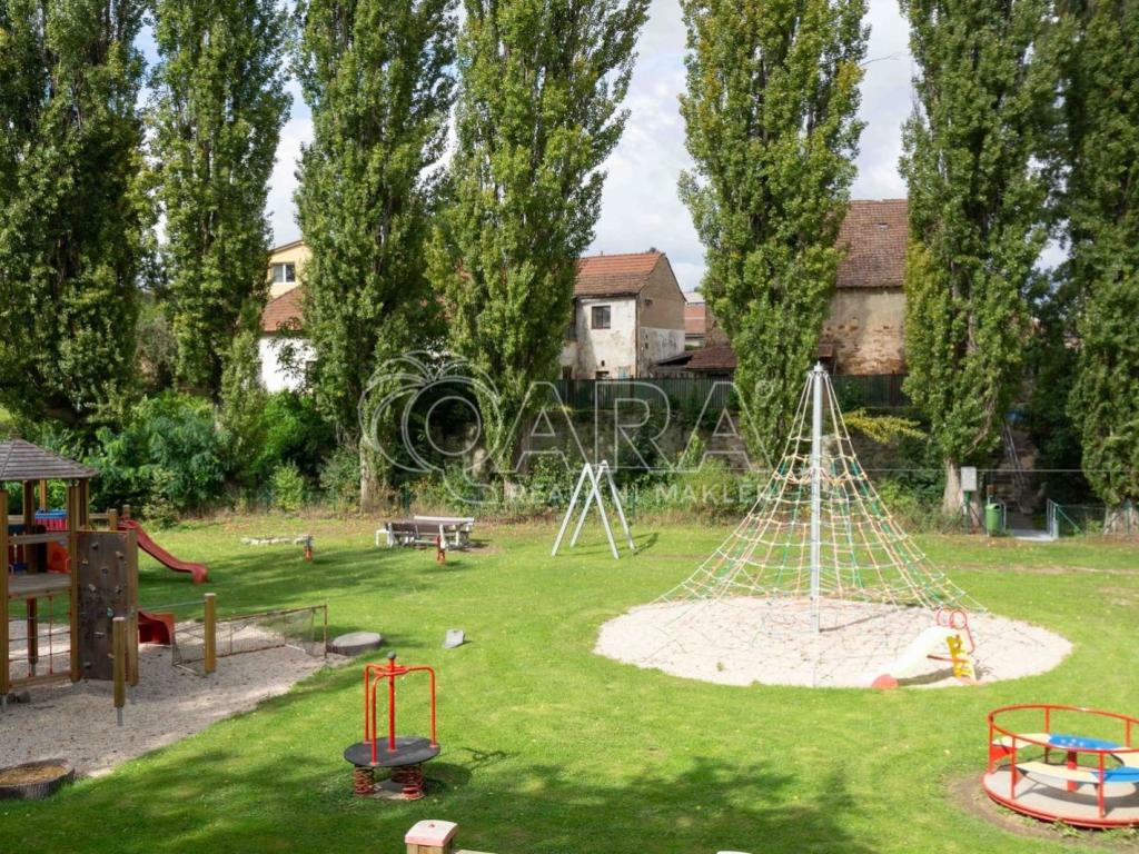 Prodej domu 200 m2, Zápy – náhled fotky 27