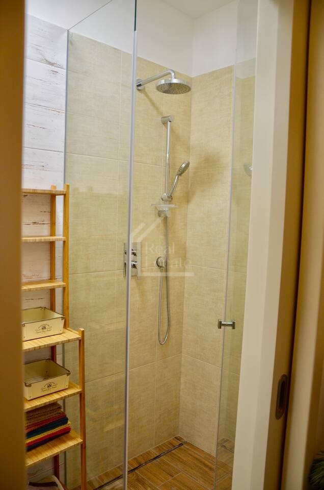 Pronájem bytu 2+kk 55 m2, Praha – náhled fotky 7