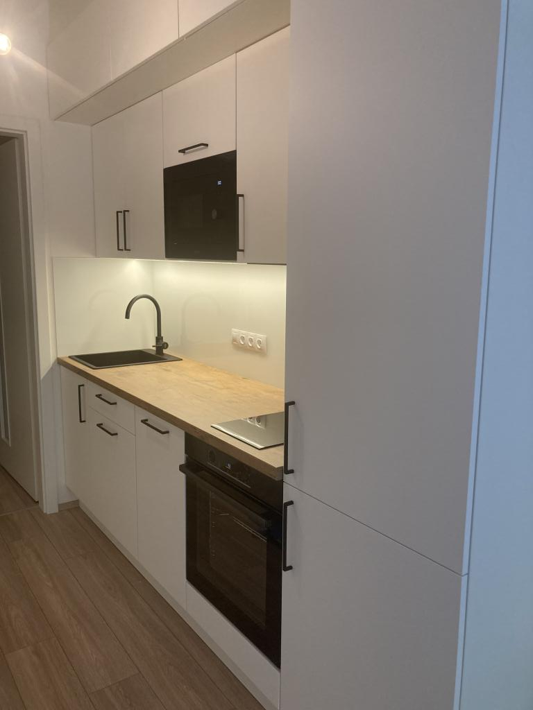 Pronajem bytu 1+kk 36 m2