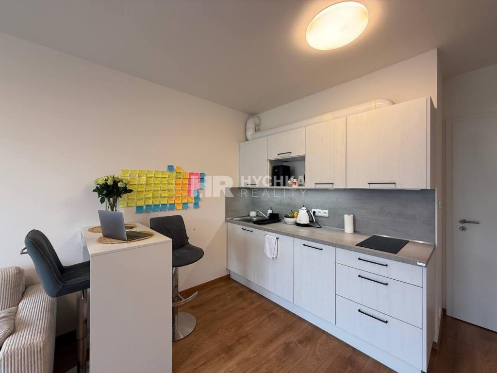 Pronájem bytu 1+kk 32 m2