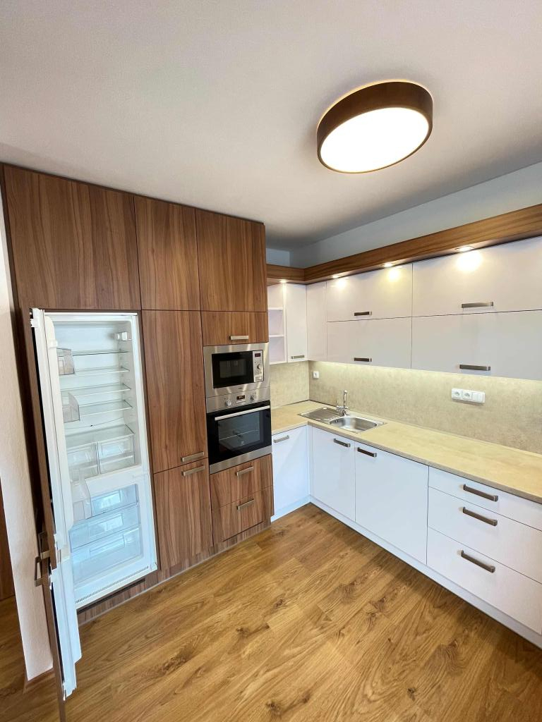 Pronájem bytu 2+kk 62 m2