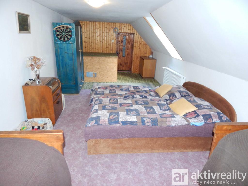 Prodej domu 200 m2, Klíny – náhled fotky 24