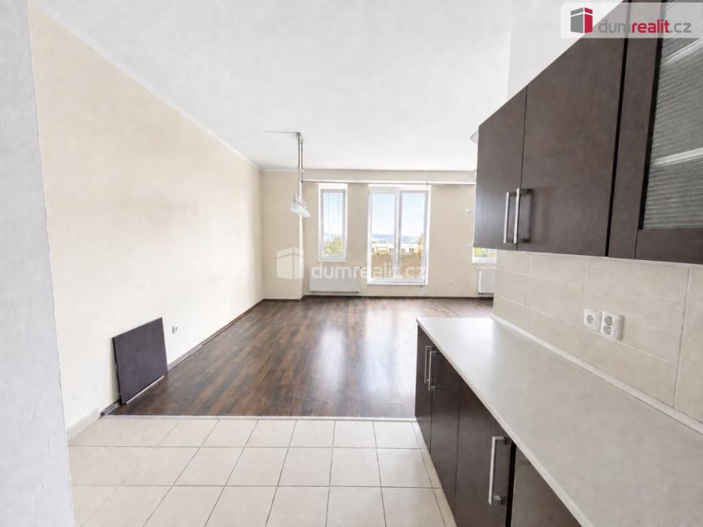 Pronájem bytu 3+kk 100 m2