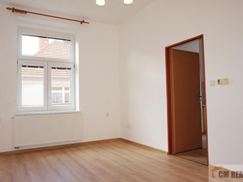 Pronájem bytu 1+1 30 m2