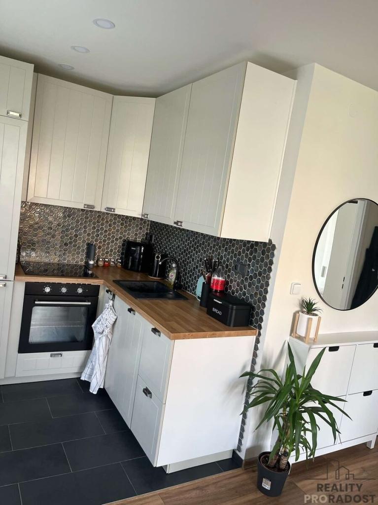Pronájem bytu 2+kk 50 m2