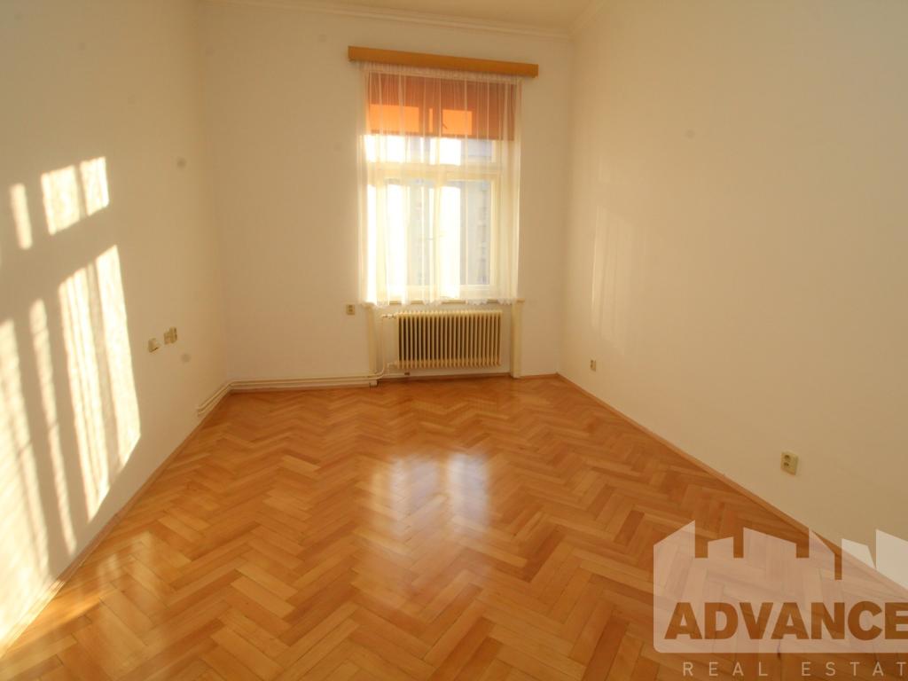 Pronájem bytu 2+1 79 m2