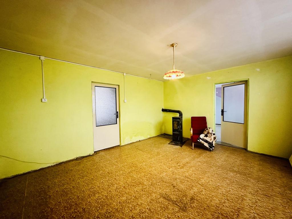 Listing 4