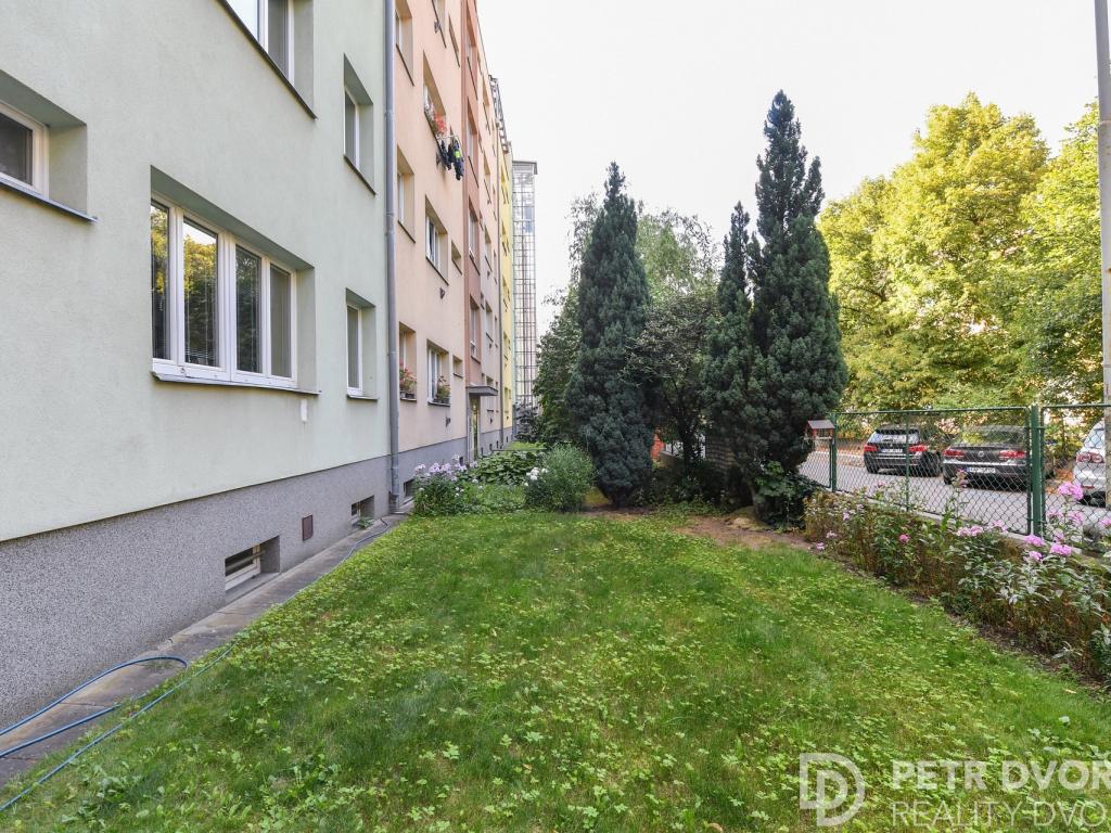 Prodej bytu 2+kk 40 m2, Praha – náhled fotky 16
