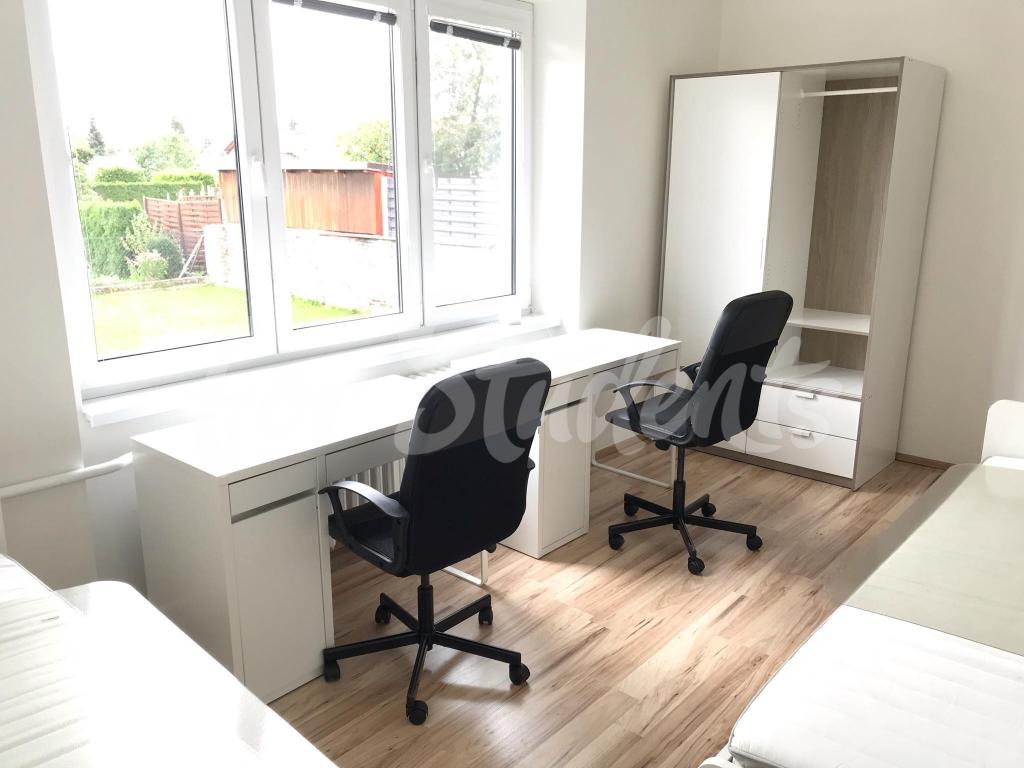 Spolubydleni bytu 2 lůžka 70 m2