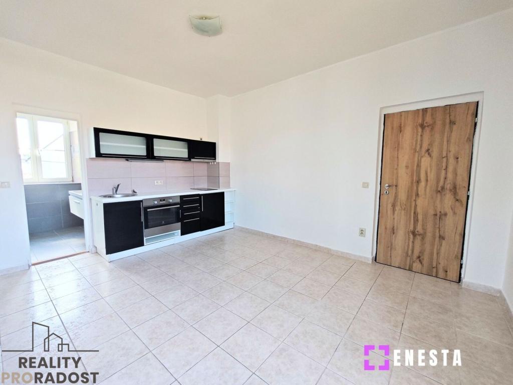 Pronájem bytu 2+kk 40 m2