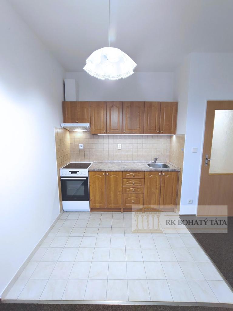 Pronájem bytu 1+kk 35 m2