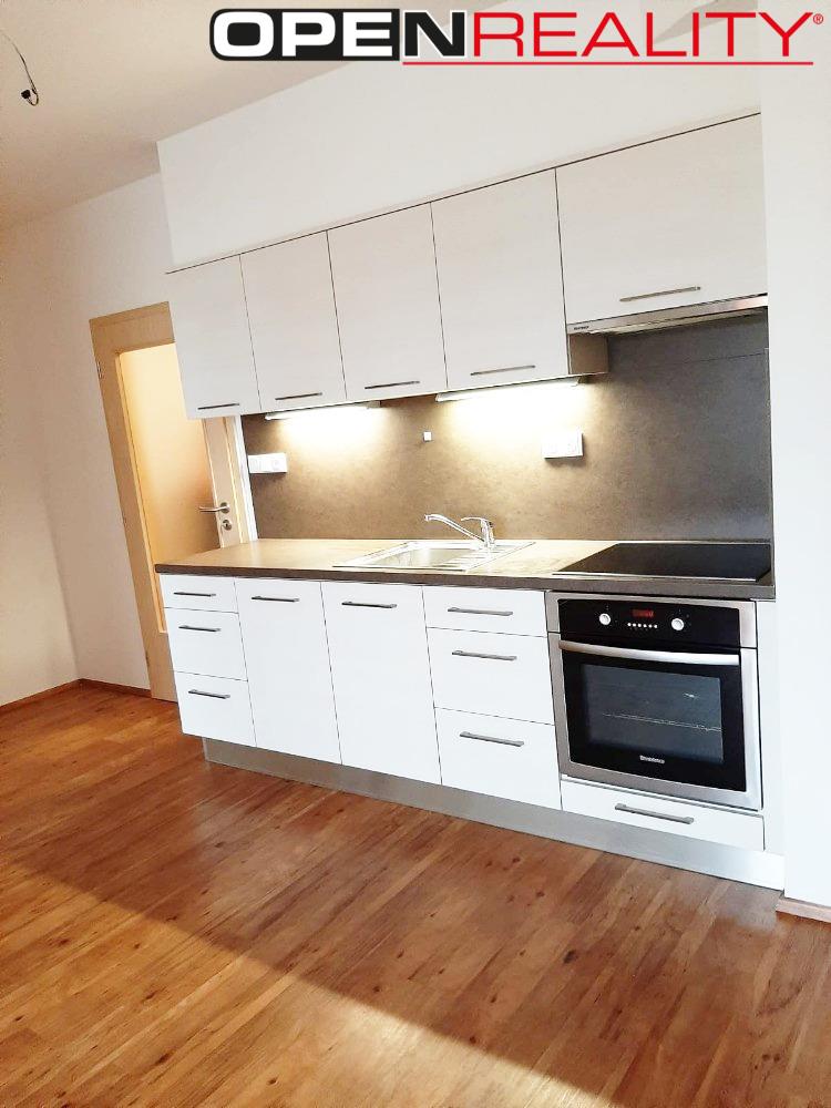 Pronájem bytu 2+kk 77 m2