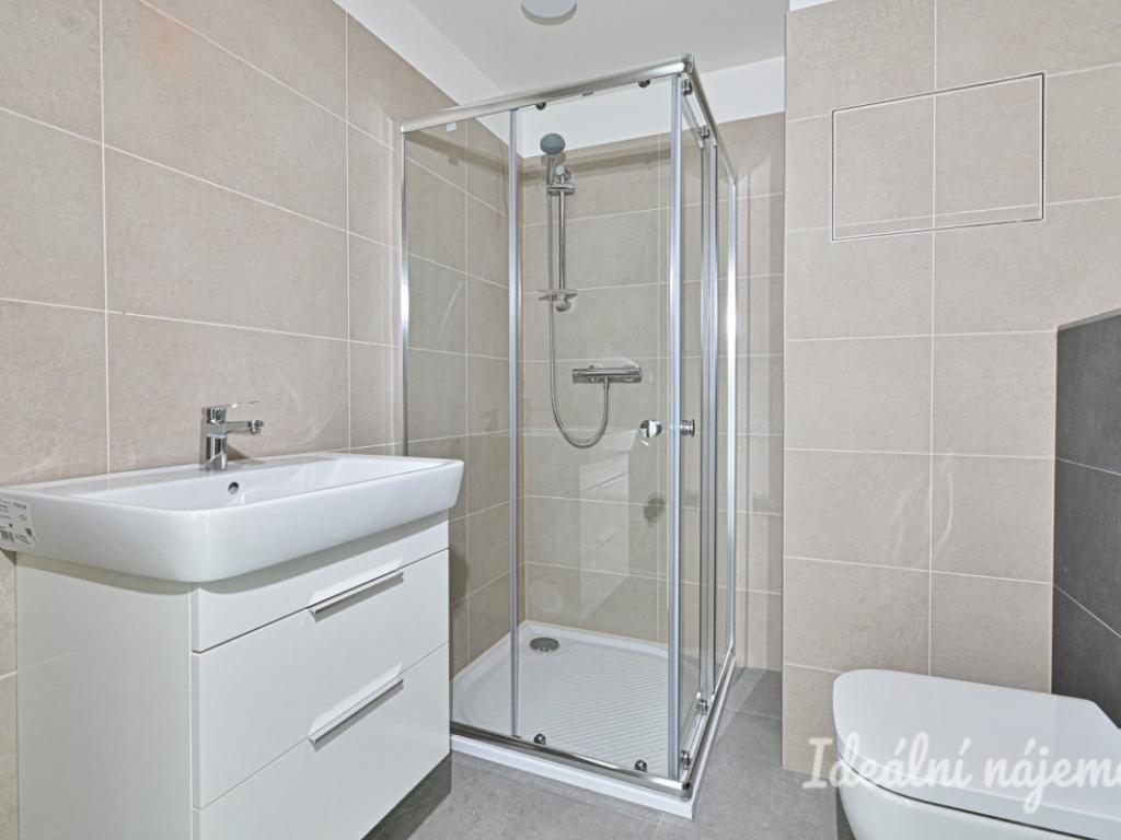 Pronájem bytu 2+kk 39 m2, Dobřany – náhled fotky 12