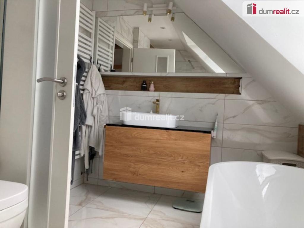 Prodej domu 102 m2, Klučenice – náhled fotky 8