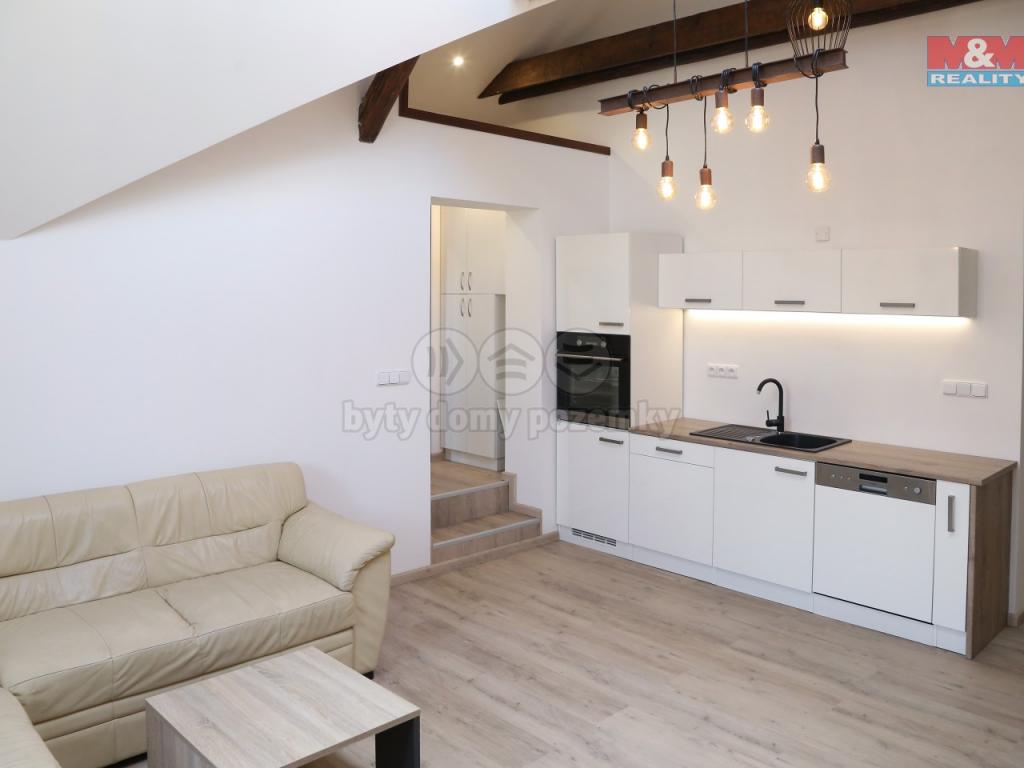 Pronajem bytu 2+kk 60 m2