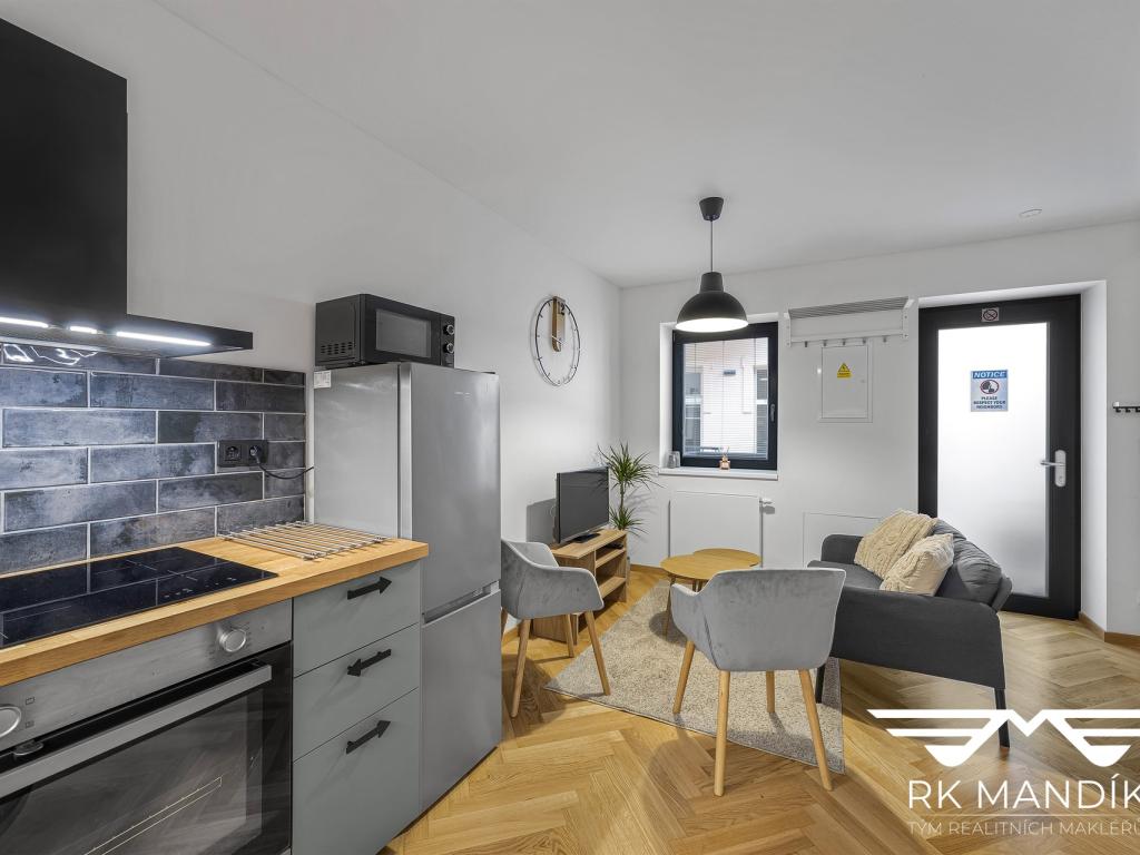 Pronájem bytu 2+kk 42 m2