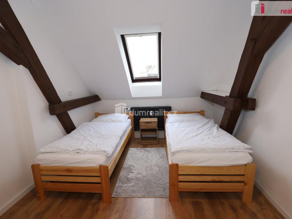 Prodej bytu 3+1 87 m2, Cheb – náhled fotky 11