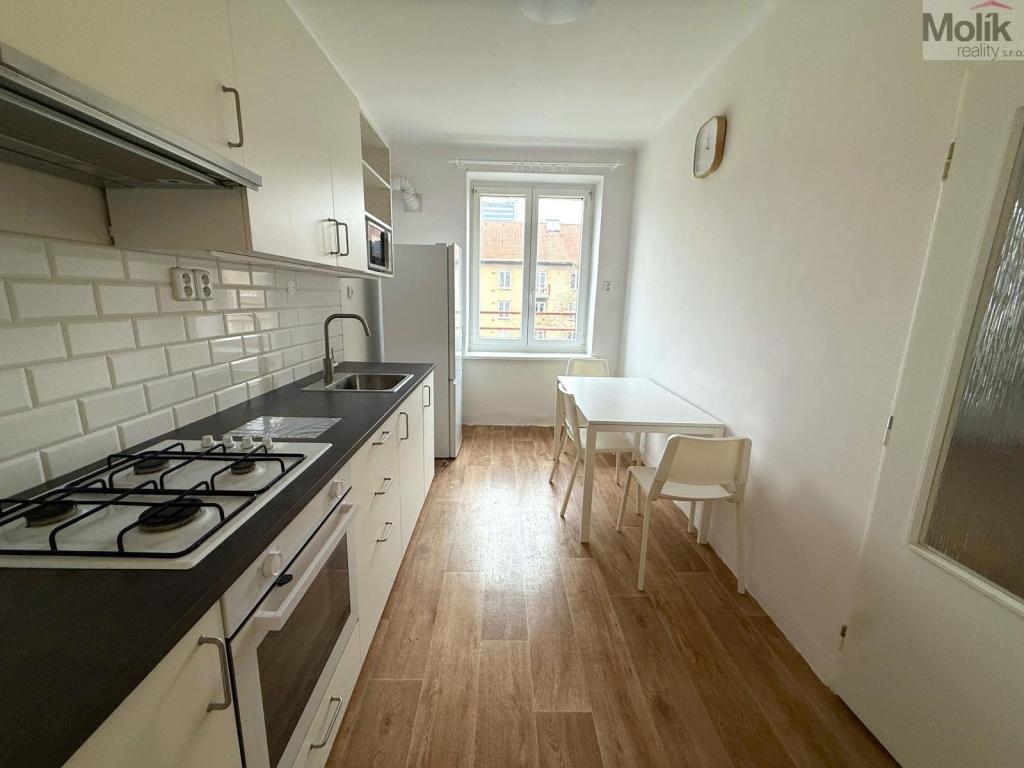 Pronájem bytu 1+1 36 m2