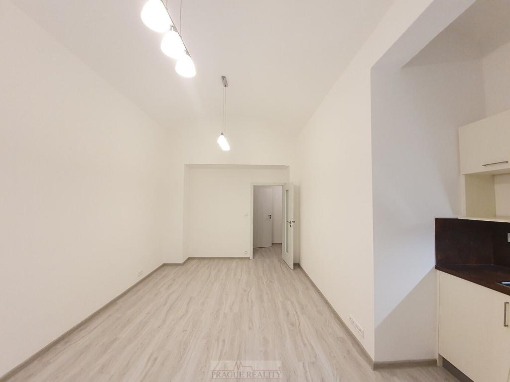 Pronájem bytu 1+kk 31 m2