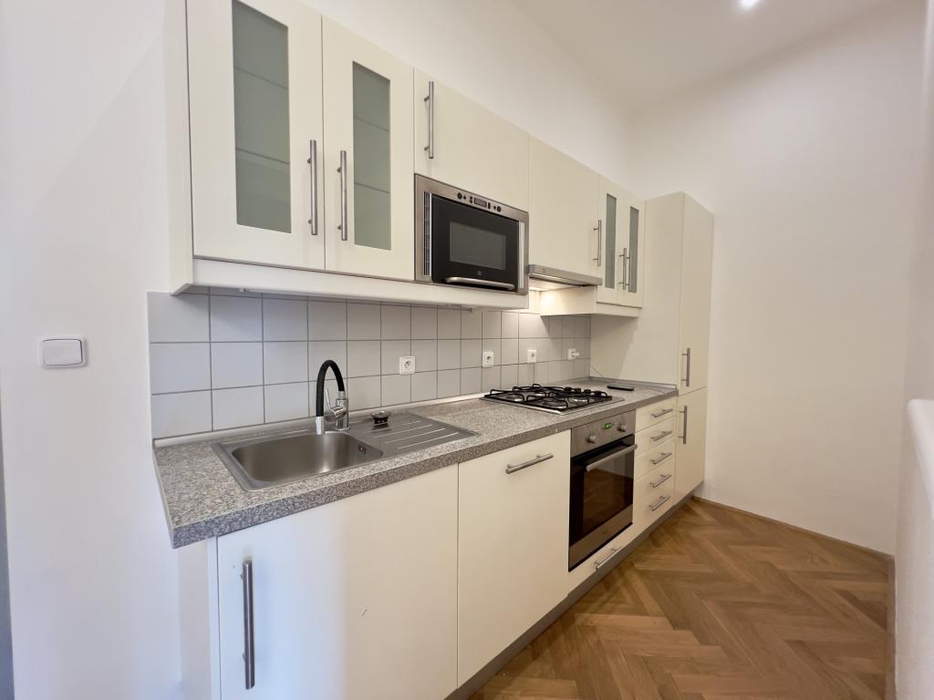 Pronájem bytu 2+kk 54 m2