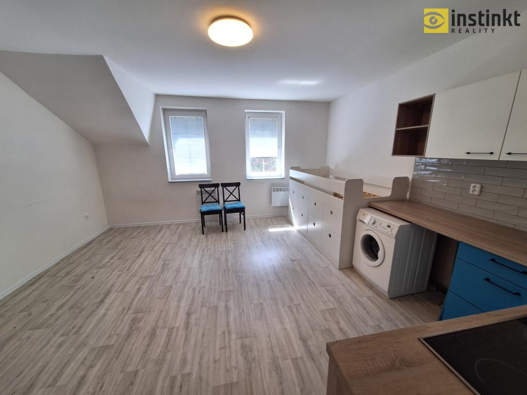 1+kk, Kozolupy - Kozolupy, 2390000 Kč, 33 m2