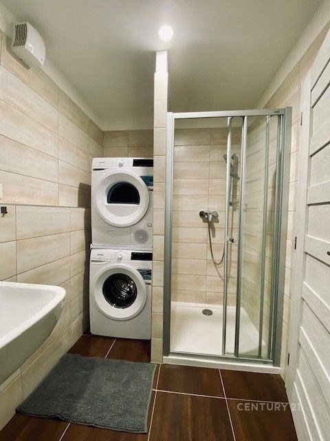 Pronájem bytu 3+kk 91 m2