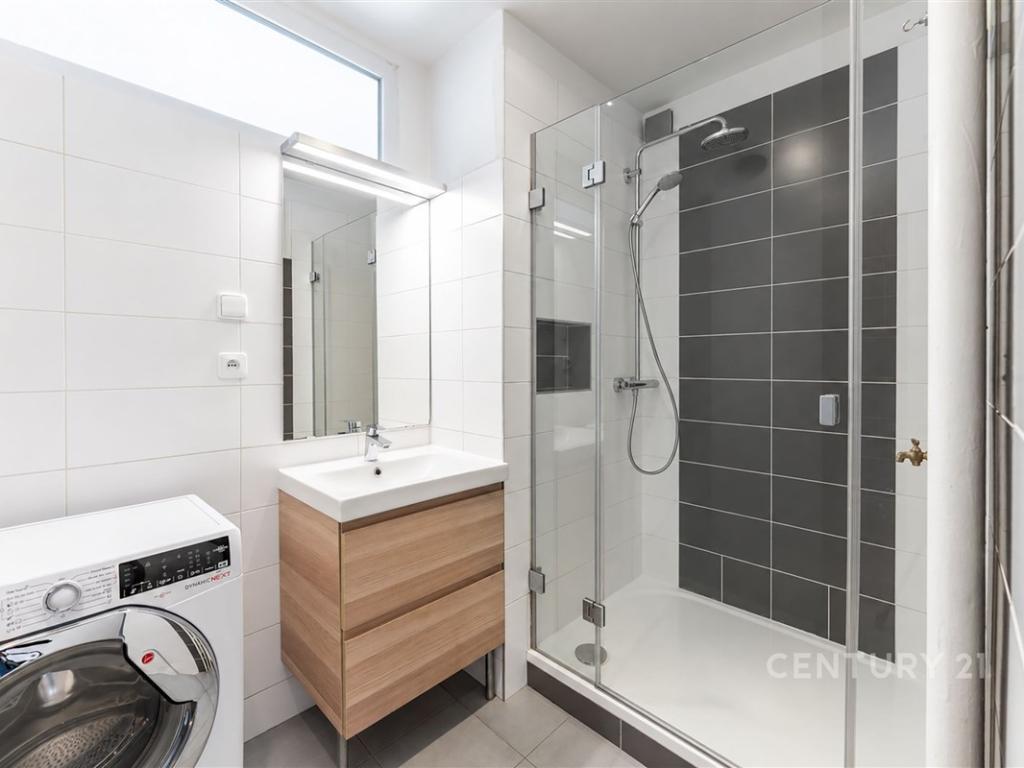 Pronájem bytu 2+kk 56 m2, Praha – náhled fotky 14