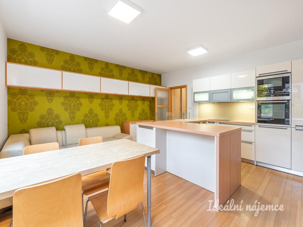Pronájem bytu 2+kk 55 m2