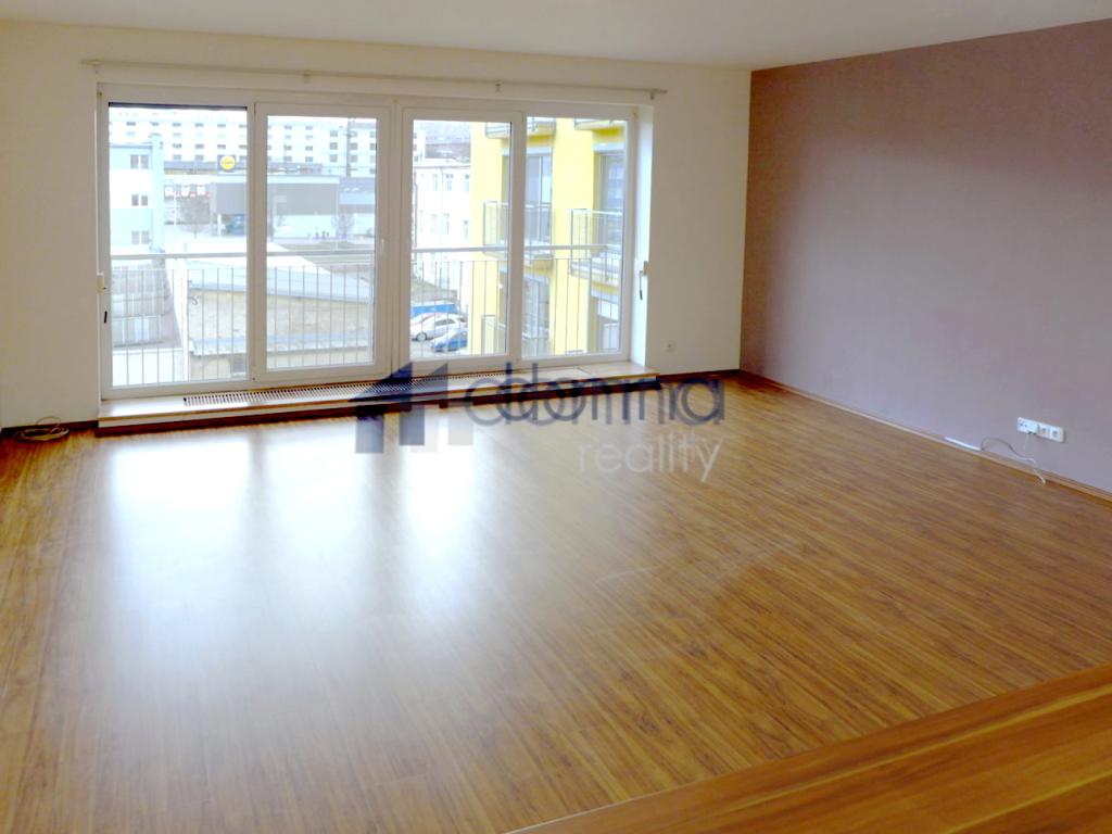 Pronájem bytu 2+kk 82 m2