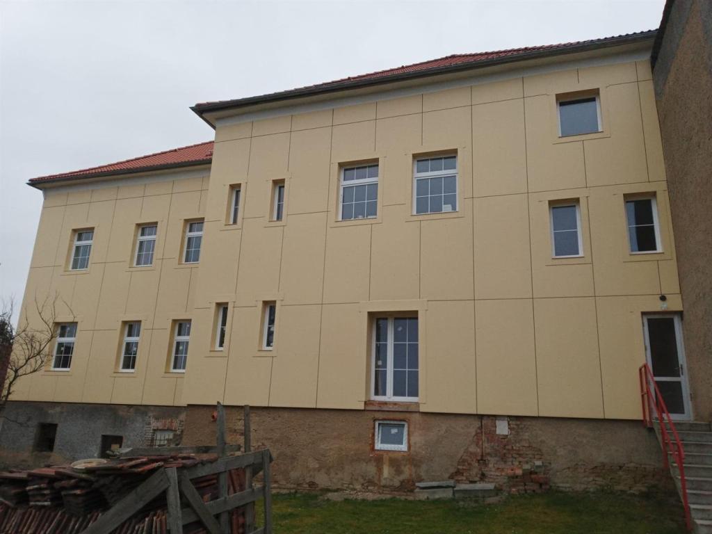 Pronájem bytu 2+kk 48 m2, Mlečice – náhled fotky 7