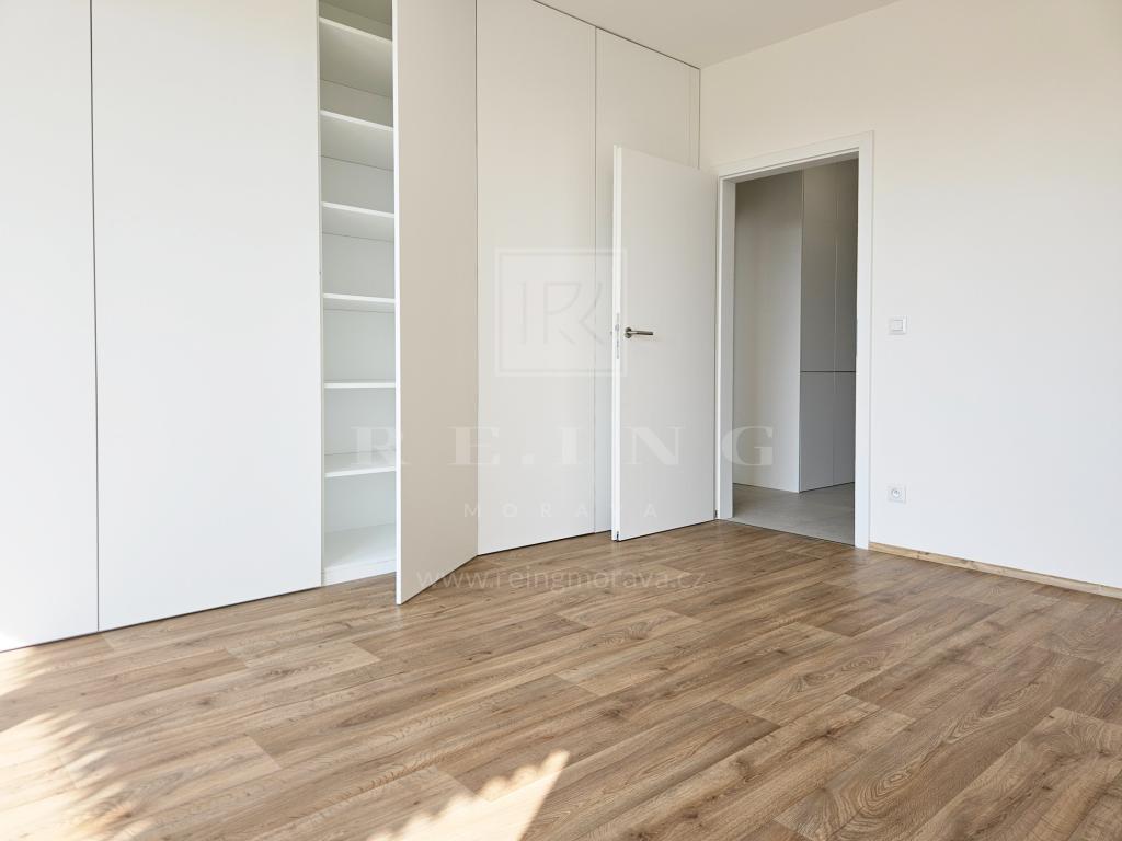 Pronájem bytu 2+kk 49 m2
