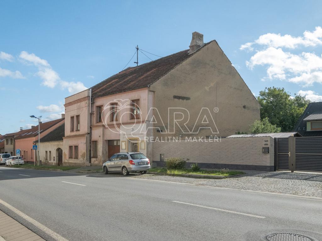 fivePlusRooms, Žebrák - Náměstí, 8980000 Kč, 320