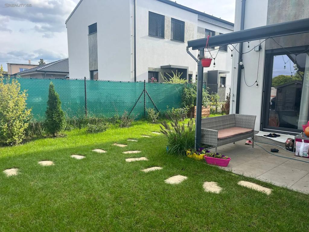 Pronájem bytu 3+kk 89 m2