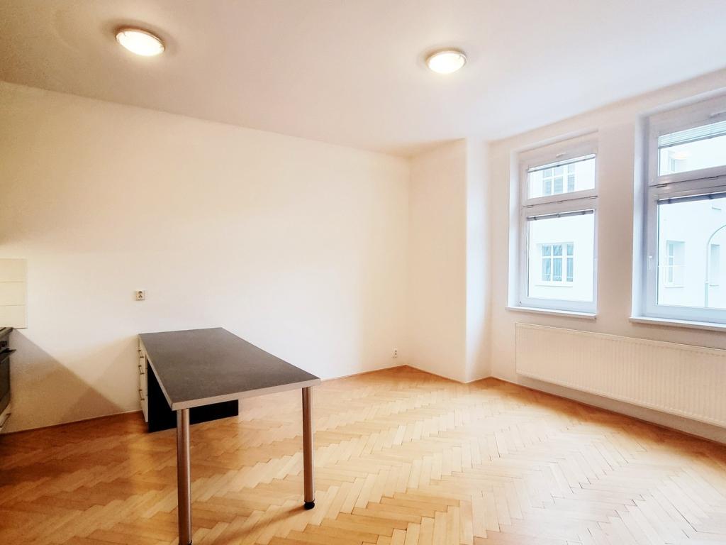 Pronájem bytu 2+kk 56 m2