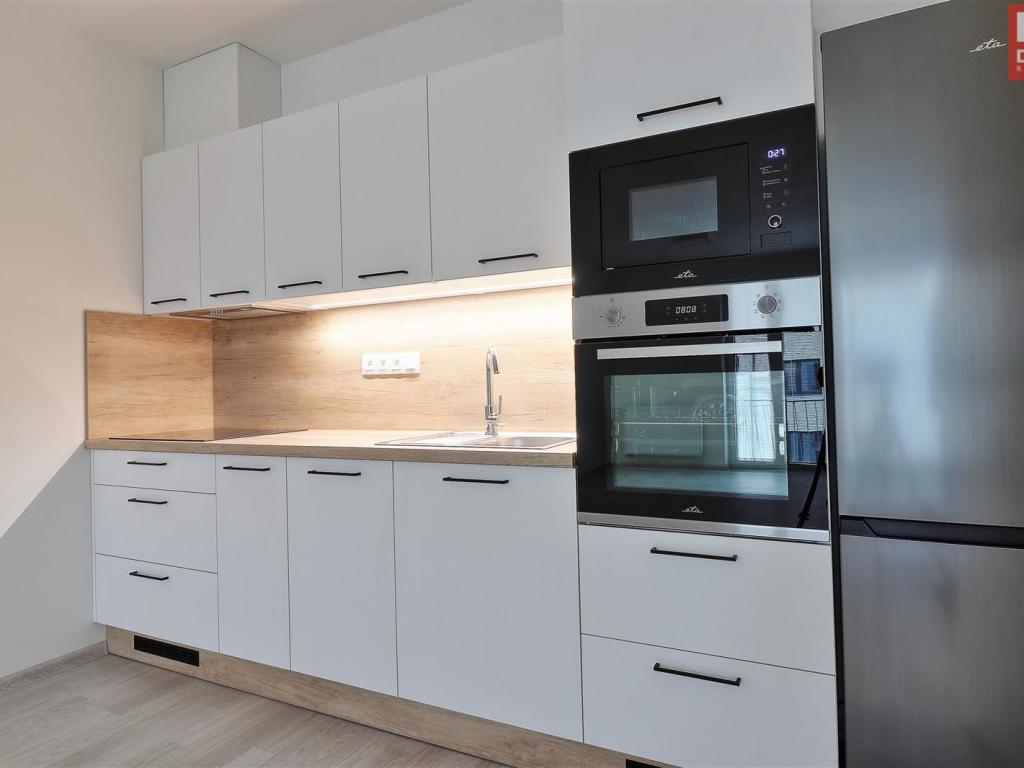 Pronájem bytu 2+kk 52 m2