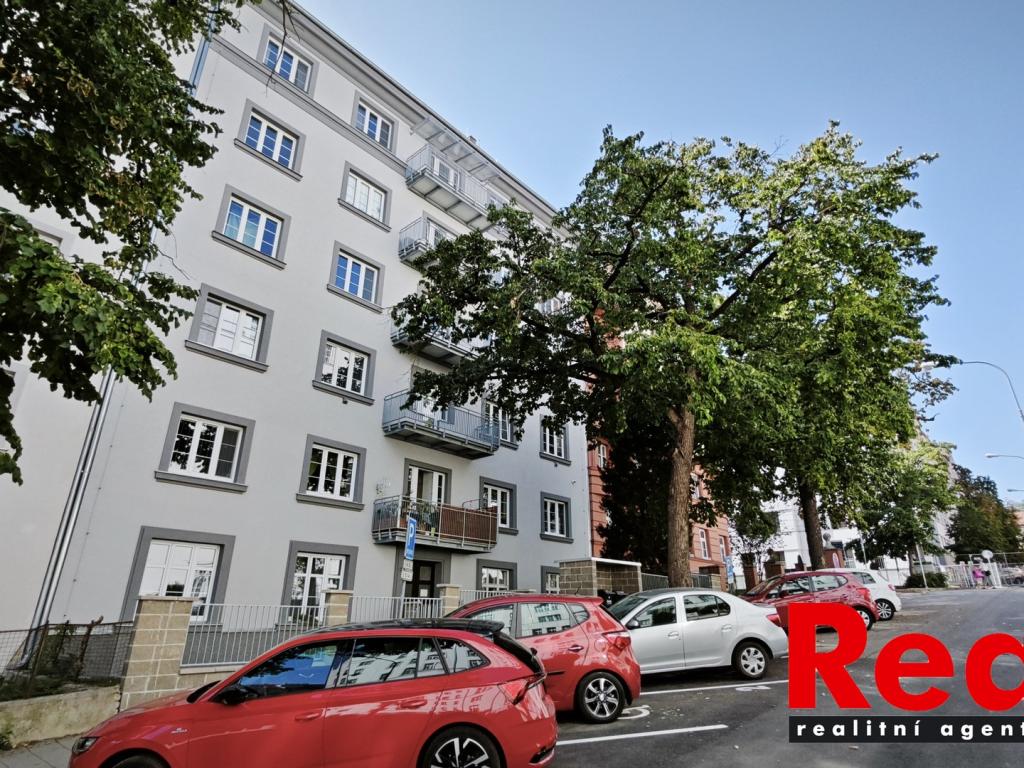 Pronájem bytu 2+kk 56 m2