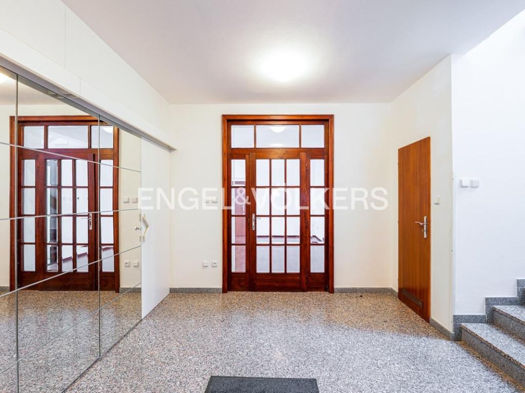 Pronájem domu 417 m2, Praha – náhled fotky 22