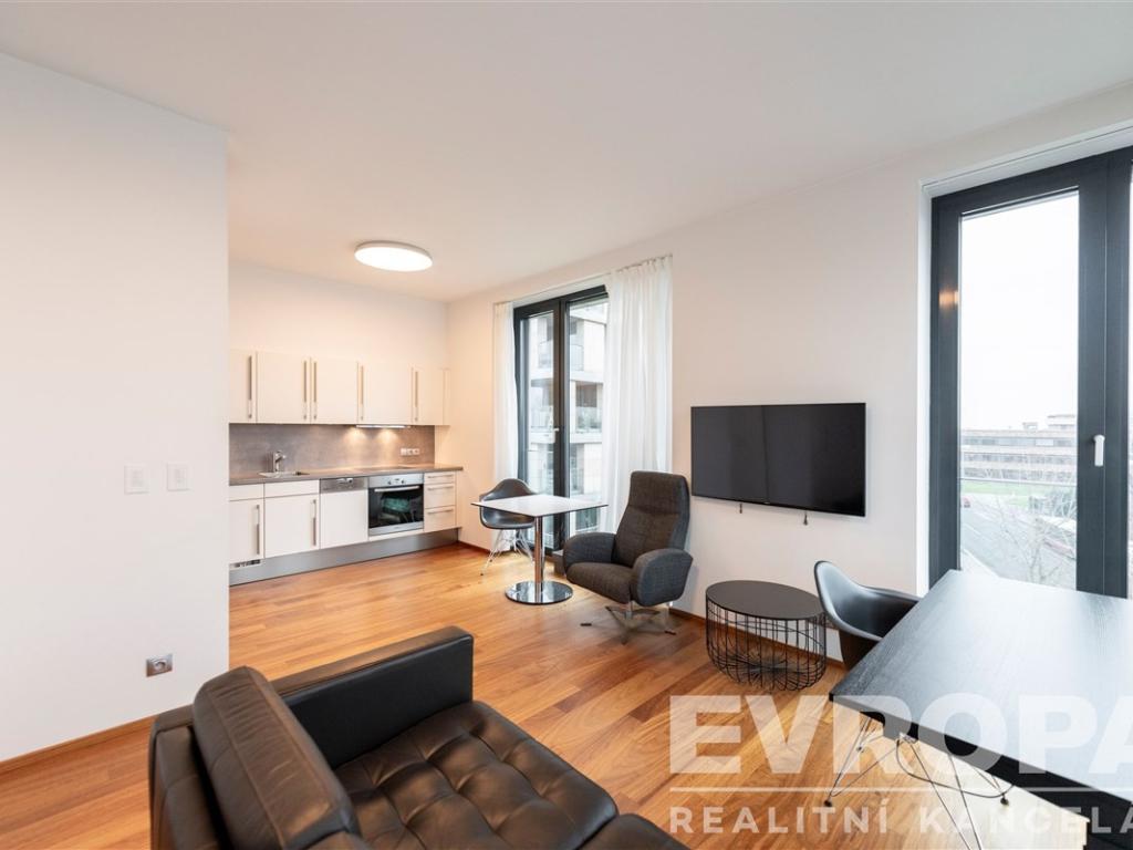 Pronájem bytu 1+kk 40 m2