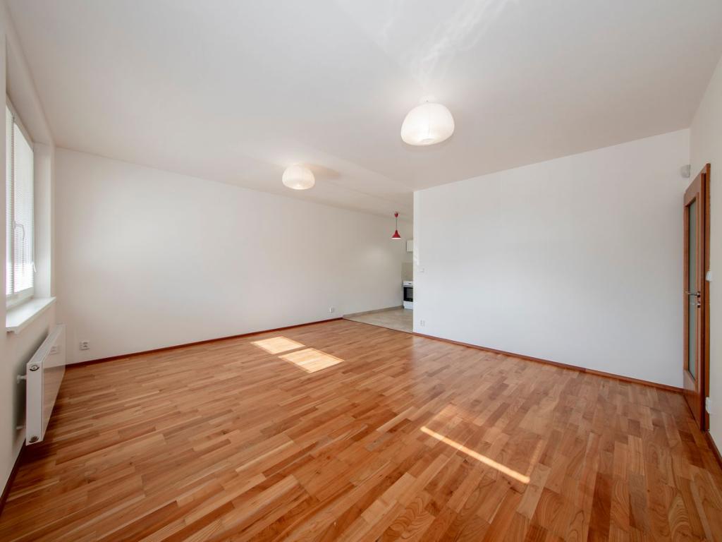 Pronajem bytu 2+kk 64 m2
