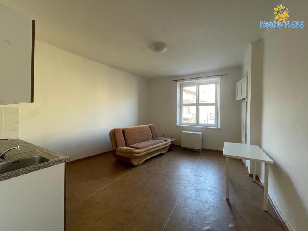 Pronájem bytu 1+kk 30 m2