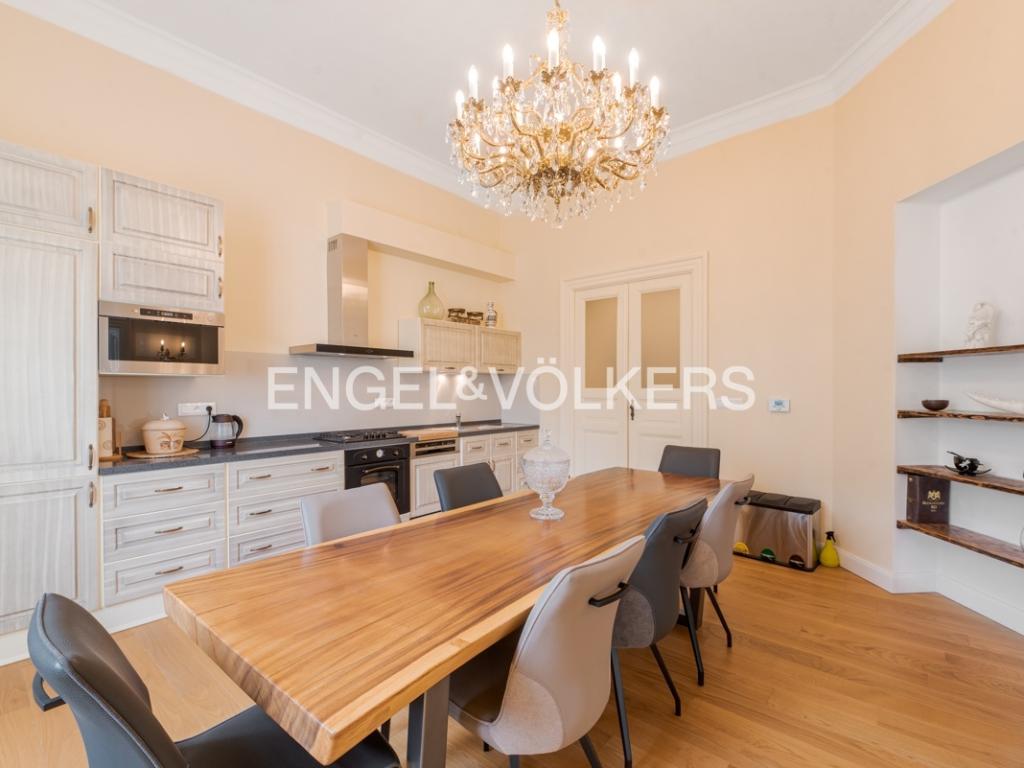 Pronájem bytu 3+1 102 m2